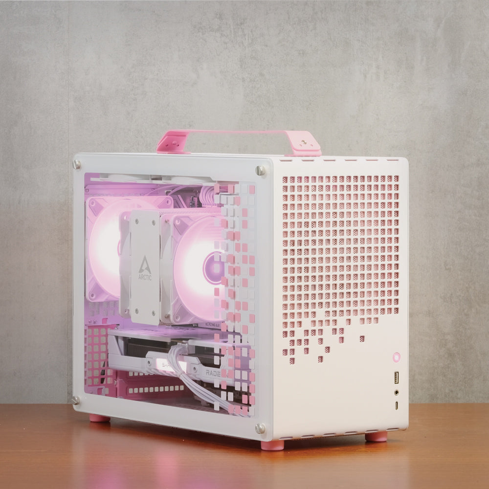 Kirby - 9600X, RX 9060 XT 16GB, 32GB, 1TB