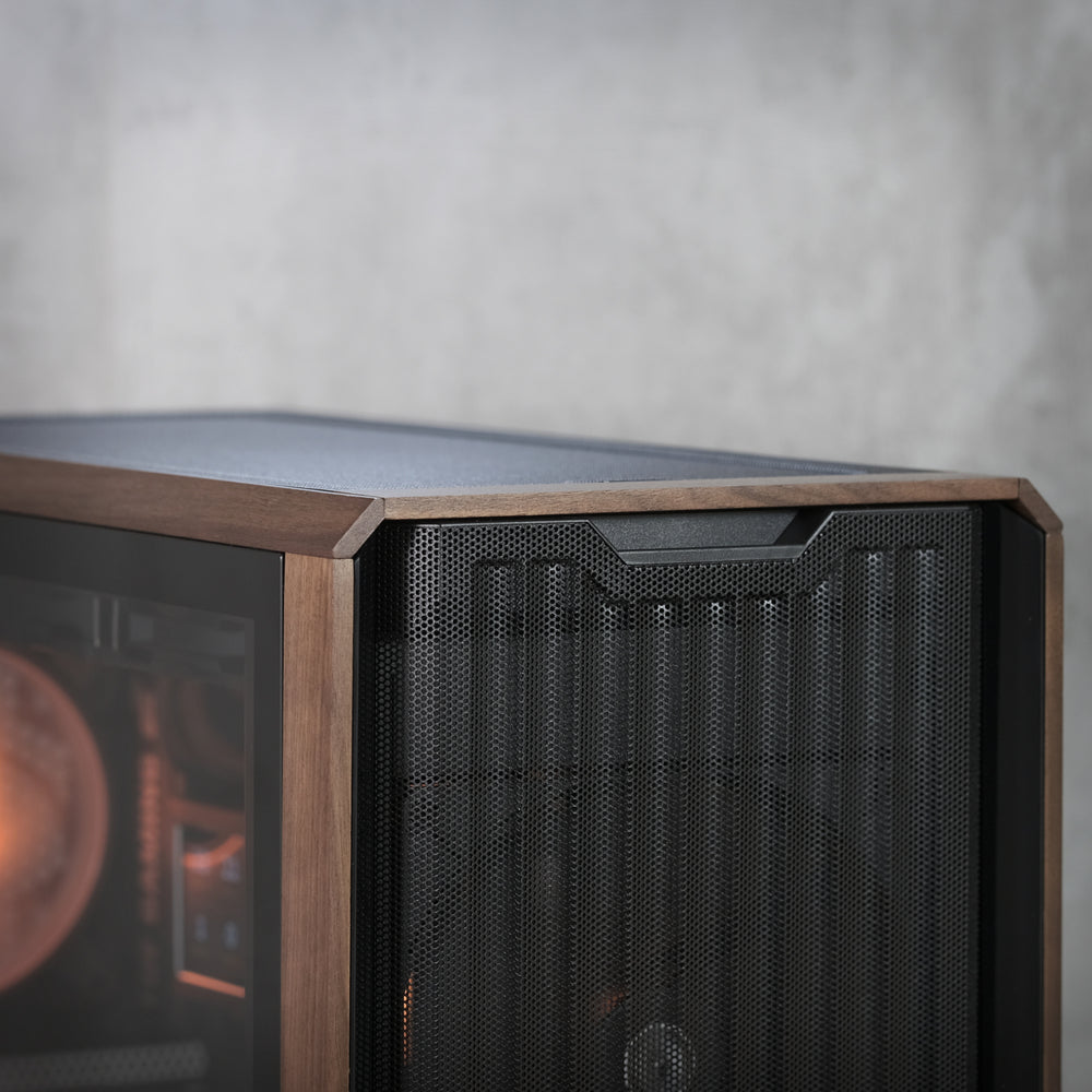 Phoenix - 9800X3D, RTX 5070 Ti 16GB, 32GB DDR5, 2TB