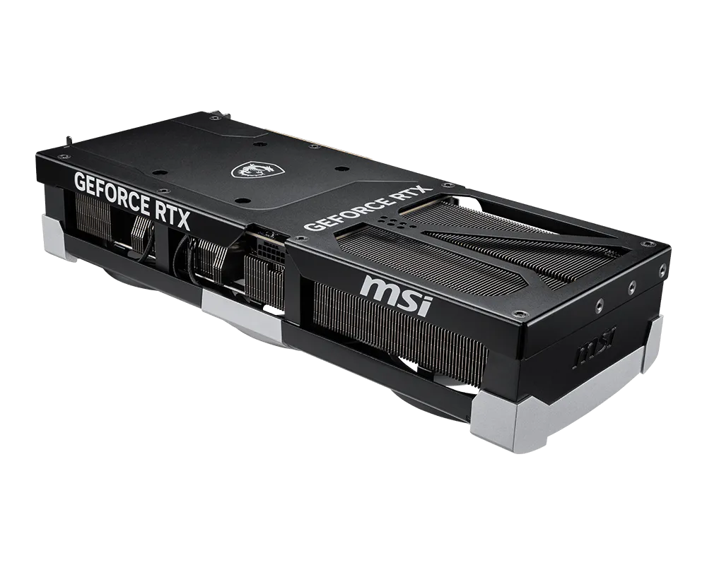 MSI GeForce RTX 5090 VENTUS 3X OC – skrå vinkel